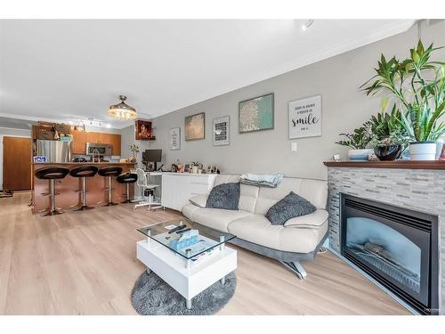 610 2733 Chandelary Place, Vancouver, BC 