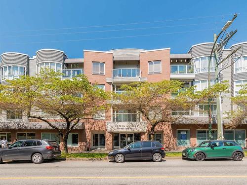 302 789 W 16 Avenue, Vancouver, BC 