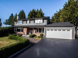 4032 RIPPLE ROAD  West Vancouver, BC V7V 3K9