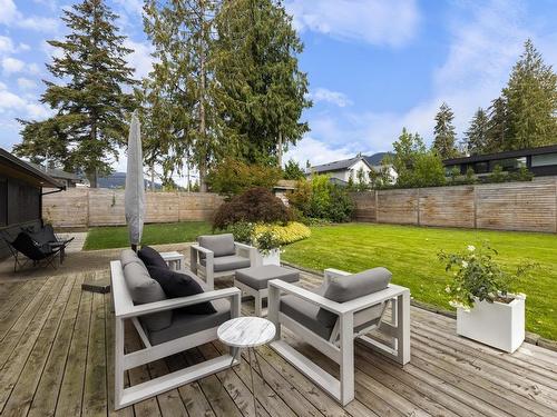 2680 Edgemont Boulevard, North Vancouver, BC 