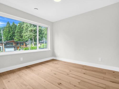 4442 Hoskins Road, North Vancouver, BC 