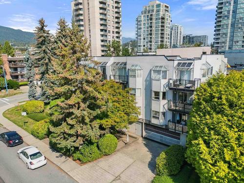 108 1550 Chesterfield Avenue, North Vancouver, BC 