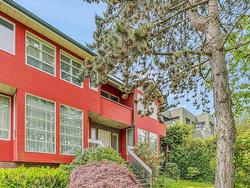 1950 W 36TH AVENUE  Vancouver, BC V6M 1K8