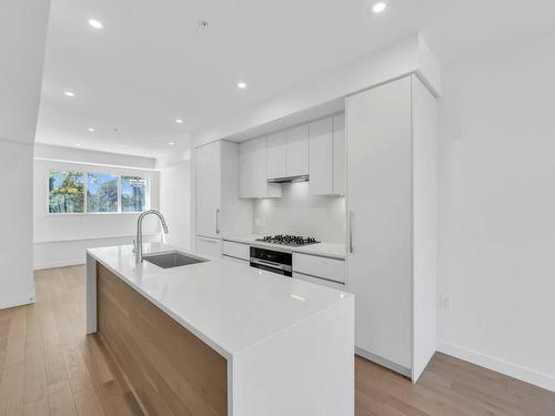 883 W 33Rd Avenue, Vancouver, BC 