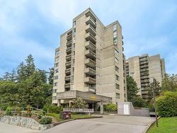 405 4105 IMPERIAL STREET  Burnaby, BC V5J 1A6