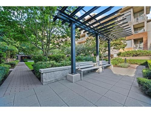 527 119 W 22Nd Street, North Vancouver, BC 