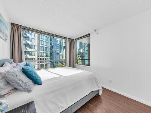 1202 822 Homer Street, Vancouver, BC 