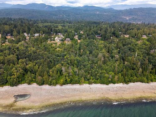 7949 Redrooffs Road, Halfmoon Bay, BC 