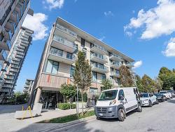 305 8121 CHESTER STREET  Vancouver, BC V5X 0J9