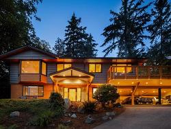 6202 OVERSTONE DRIVE  West Vancouver, BC V7W 1X5