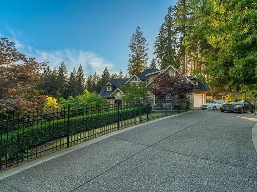 1471 Crystal Creek Drive, Anmore, BC 