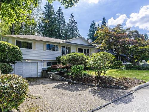 555 Foress Drive, Port Moody, BC 