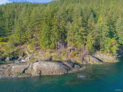 381 Waterfront, Bowen Island, BC 