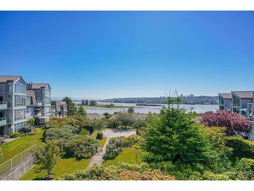 408 60 Richmond Street, New Westminster, BC 