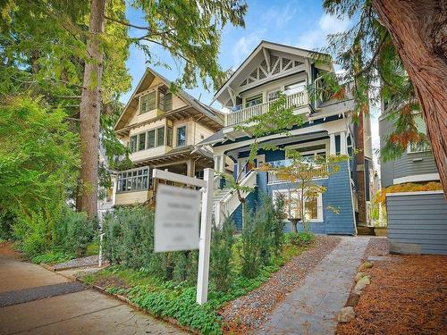 1 3536 Point Grey Road, Vancouver, BC 