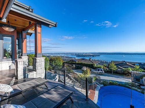 2409 Halston Court, West Vancouver, BC 