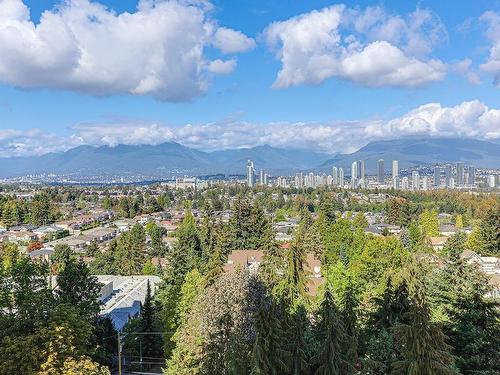 1104 5645 Barker Avenue, Burnaby, BC 