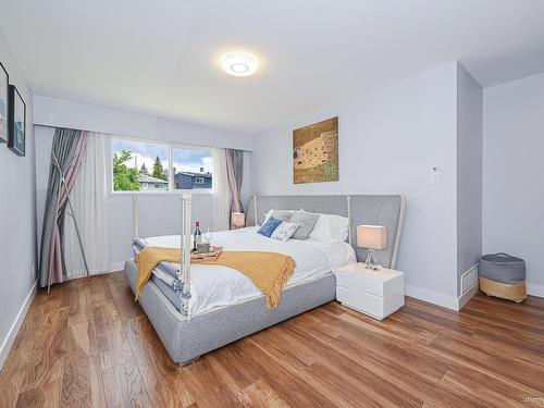 6855 Yeovil Place, Burnaby, BC 