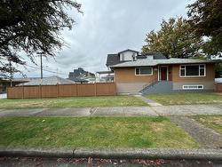 375 SKEENA STREET  Vancouver, BC V5K 4N9