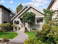 4477 W 15TH AVENUE  Vancouver, BC V6R 3B1