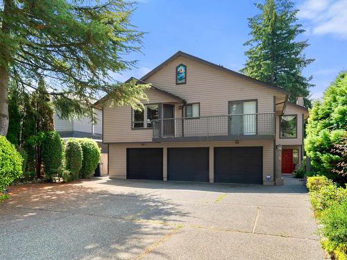 2515 Edgemont Boulevard, North Vancouver, BC 