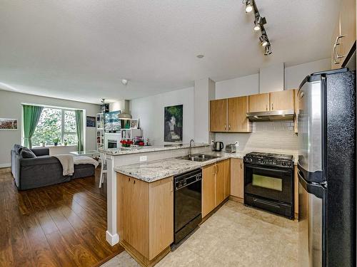 407 4783 Dawson Street, Burnaby, BC 