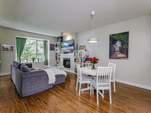 407 4783 Dawson Street, Burnaby, BC 