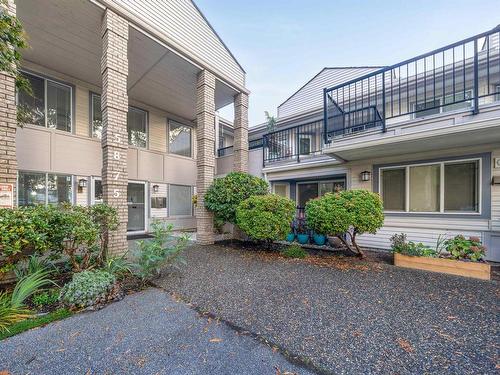 117 5875 Imperial Street, Burnaby, BC 