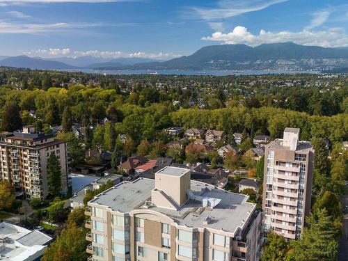 802 2108 W 38Th Avenue, Vancouver, BC 