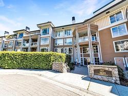 218 3629 DEERCREST DRIVE  North Vancouver, BC V7G 2S9