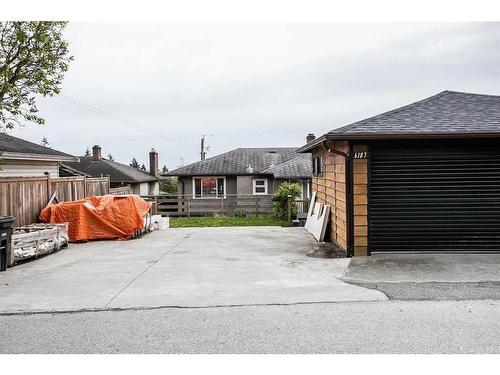 6107 Patrick Street, Burnaby, BC 