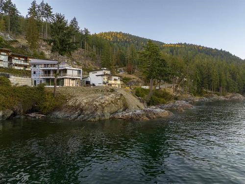 239 Shore Lane, Bowen Island, BC 