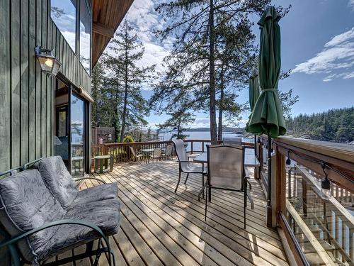 5301 Taylor Crescent, Halfmoon Bay, BC 