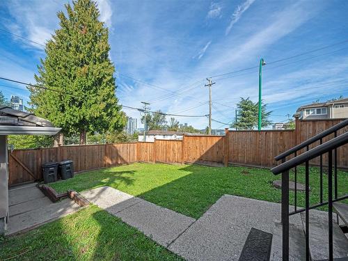 2 4093 Dominion Street, Burnaby, BC 