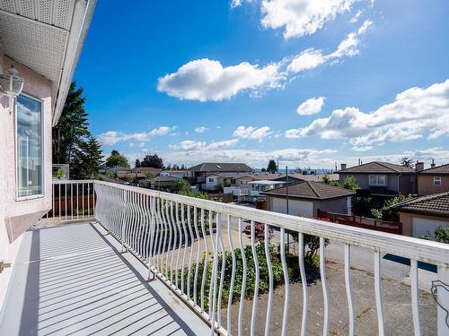 5288 Neville Street, Burnaby, BC 