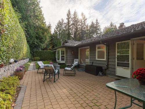 5238 Timberfeild Place, West Vancouver, BC 