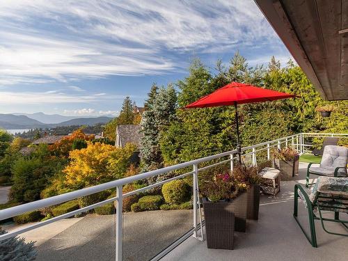 5238 Timberfeild Place, West Vancouver, BC 