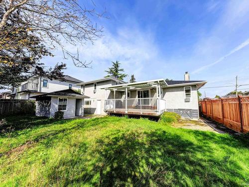 3320 Lamond Avenue, Richmond, BC 