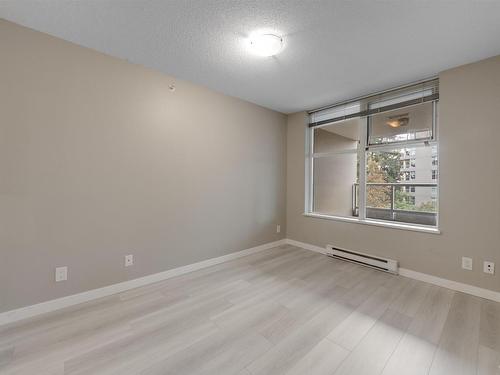 307 9232 University Crescent, Burnaby, BC 