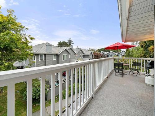 203 1538 Bowser Avenue, North Vancouver, BC 