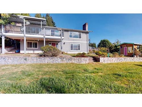 5121 Betty Road, Sechelt, BC 