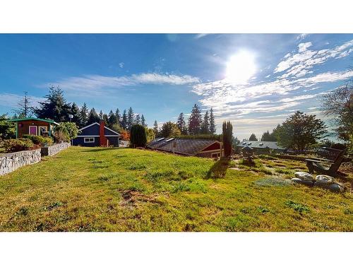 5121 Betty Road, Sechelt, BC 