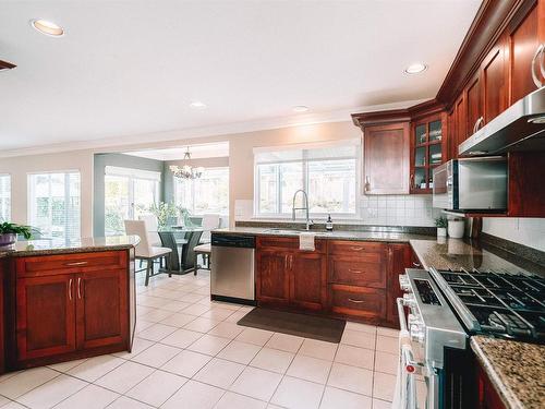 2873 Woodsia Place, Coquitlam, BC 