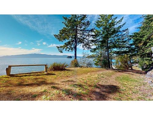 6 12139 Sunshine Coast Highway, Madeira Park, BC 