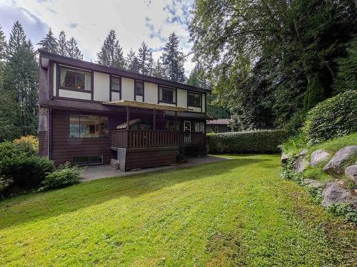 864 Wellington Drive, North Vancouver, BC 