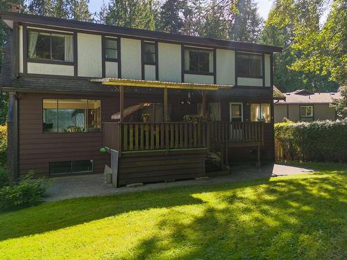 864 Wellington Drive, North Vancouver, BC 