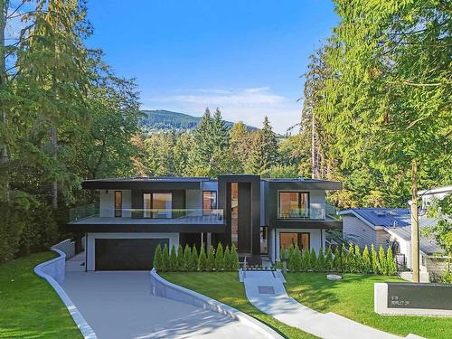 819 Burley Drive, West Vancouver, BC 