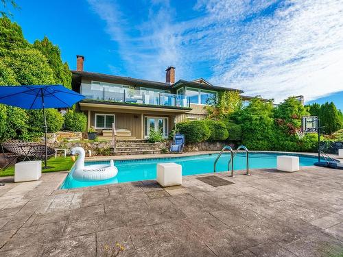 1390 Chartwell Drive, West Vancouver, BC 