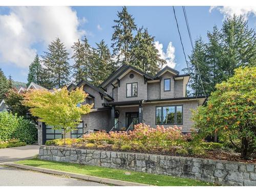 4664 Highland Boulevard, North Vancouver, BC 