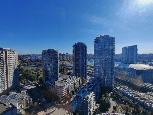 2203 183 Keefer Place, Vancouver, BC 